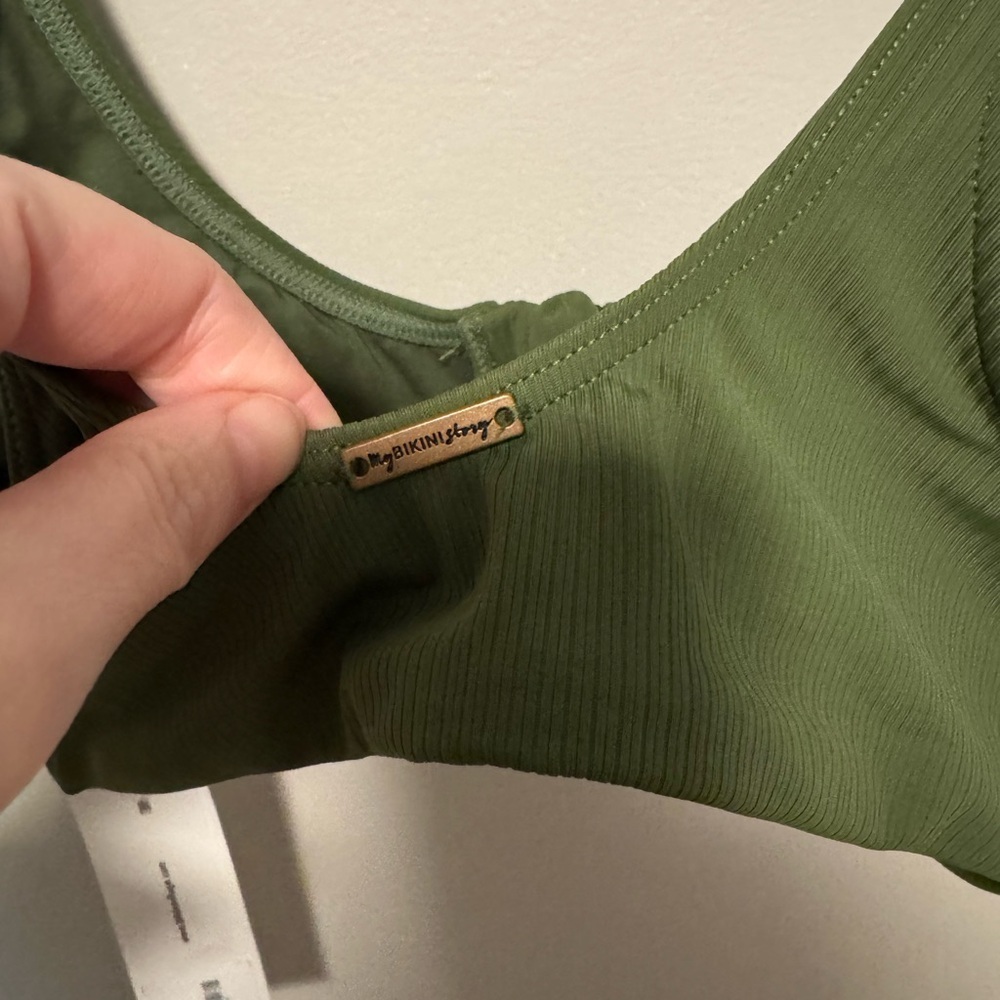 My Bikini Story NWT Olive Green Zip Bikini Top - Women’s XS - Picture 5 of 7